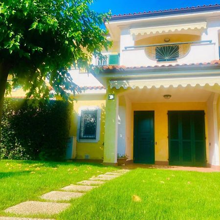 Villaggio I Giardini Del Conero 雷卡纳蒂港 外观 照片